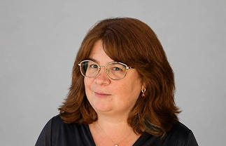 Dr. Amira Ehrlich